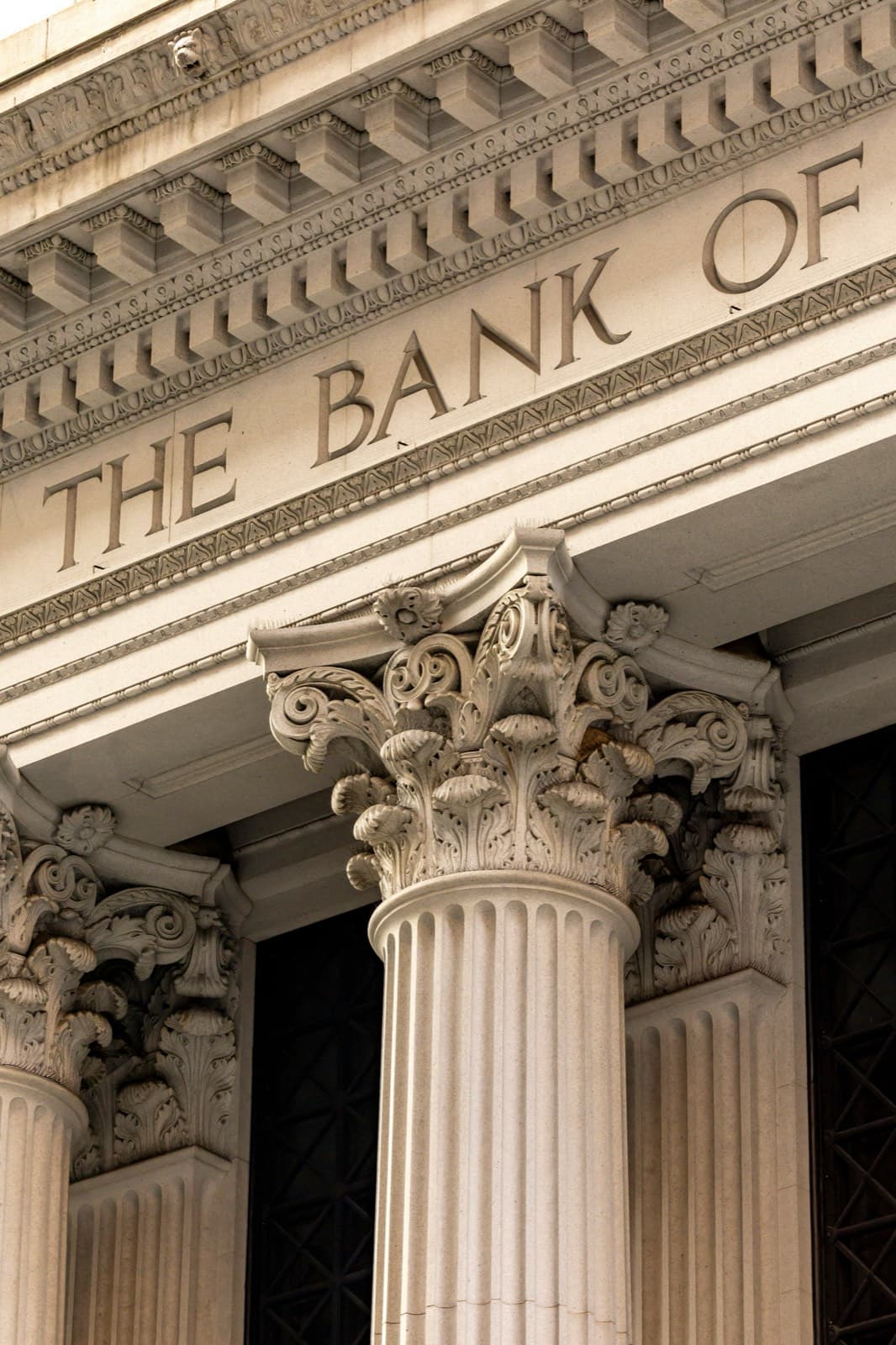 Banking & Financial Services